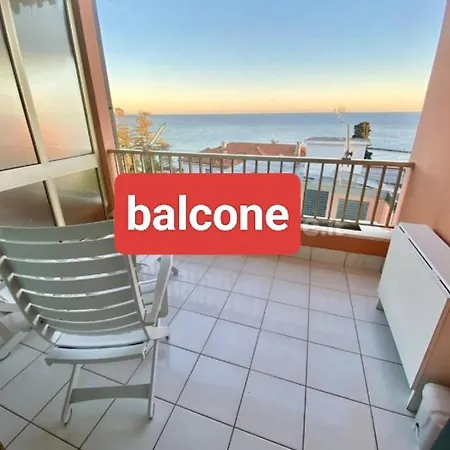 Attico Fronte Mare Apartamento San Remo